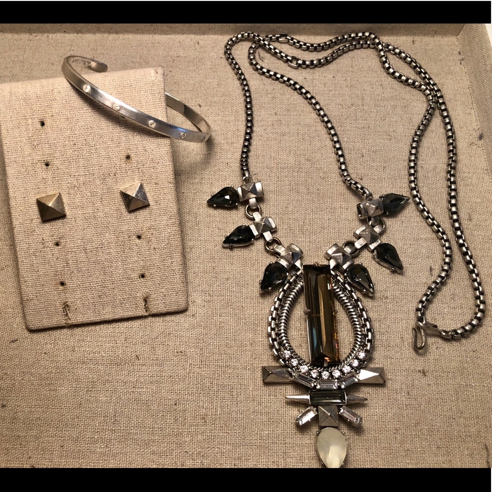 Stella & Dot necklace, bracelet, earrings